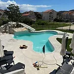 Apartment In With Balcony, Air Condition, Wifi