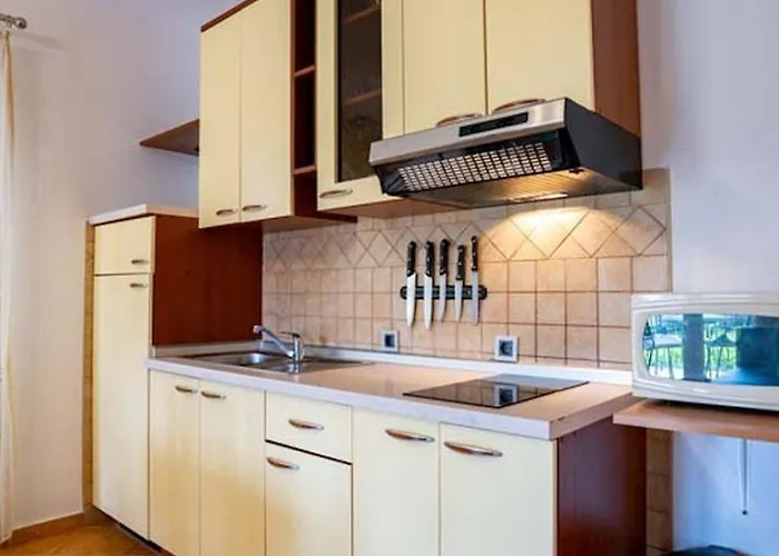 In With Balcony, Air Condition, Wifi *