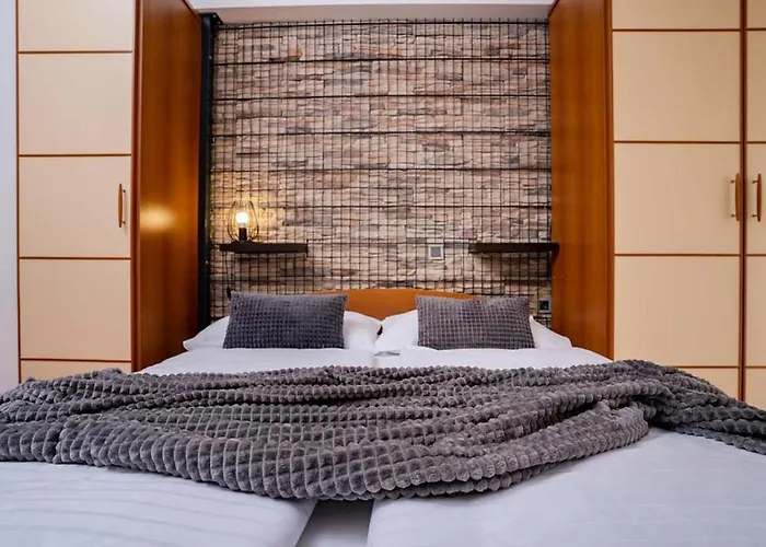 In With Balcony, Air Condition, Wifi Apartamento Lopar