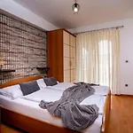 Apartment In With Balcony, Air Condition, Wifi *