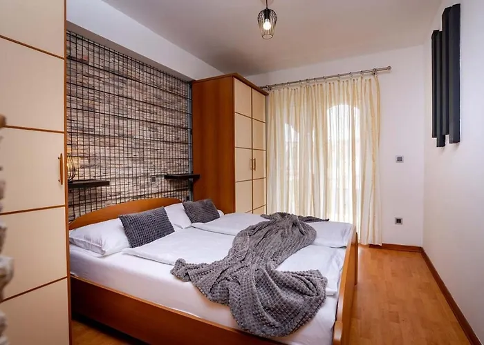 Apartament In With Balcony, Air Condition, Wifi *